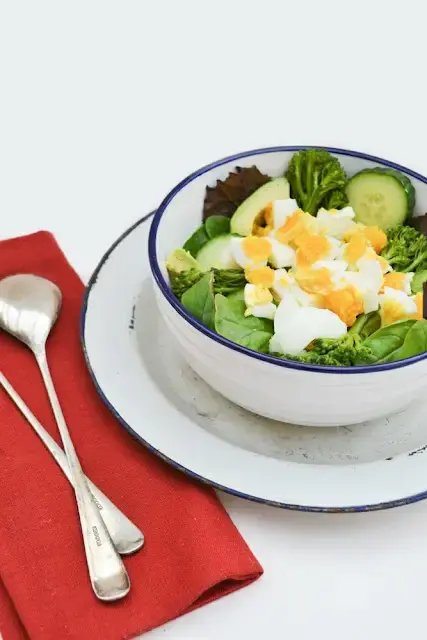 Eieren en Broccoli Salade