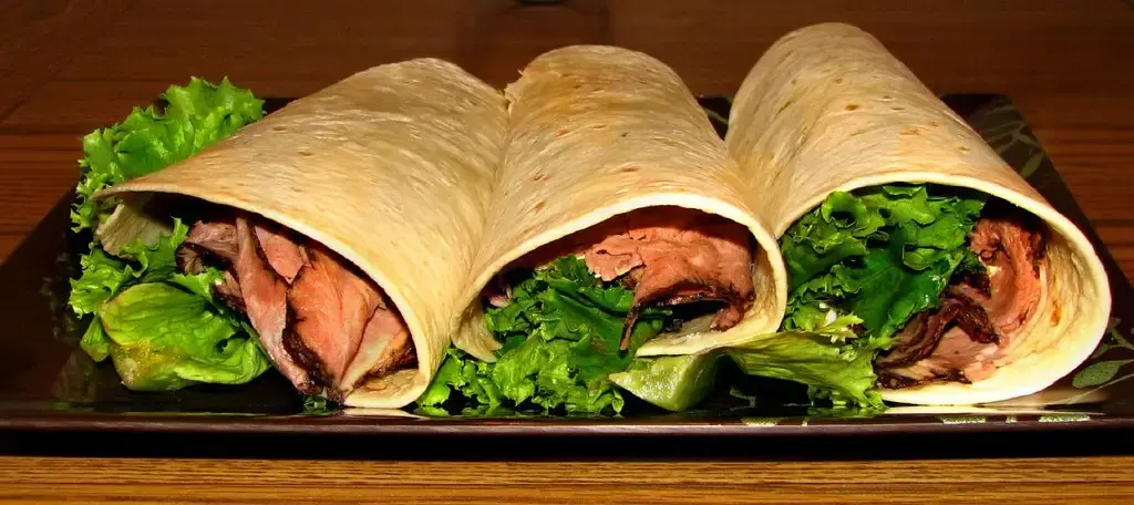 Rosbief Wrap met Groenten of Guacamole